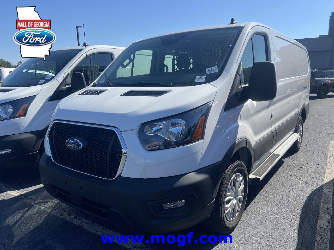 Used 2025 Ford Transit 250 Low Roof w/ Exterior Upgrade Package RWD image 1