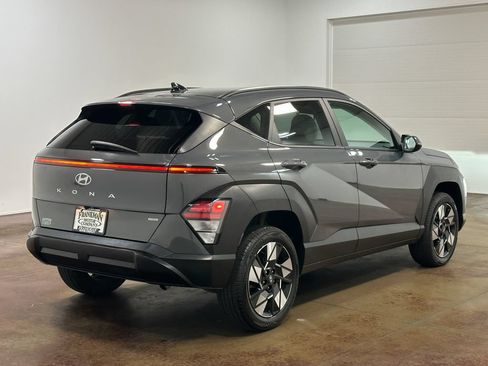 Used 2025 Hyundai Kona SEL AWD/4WD image 25