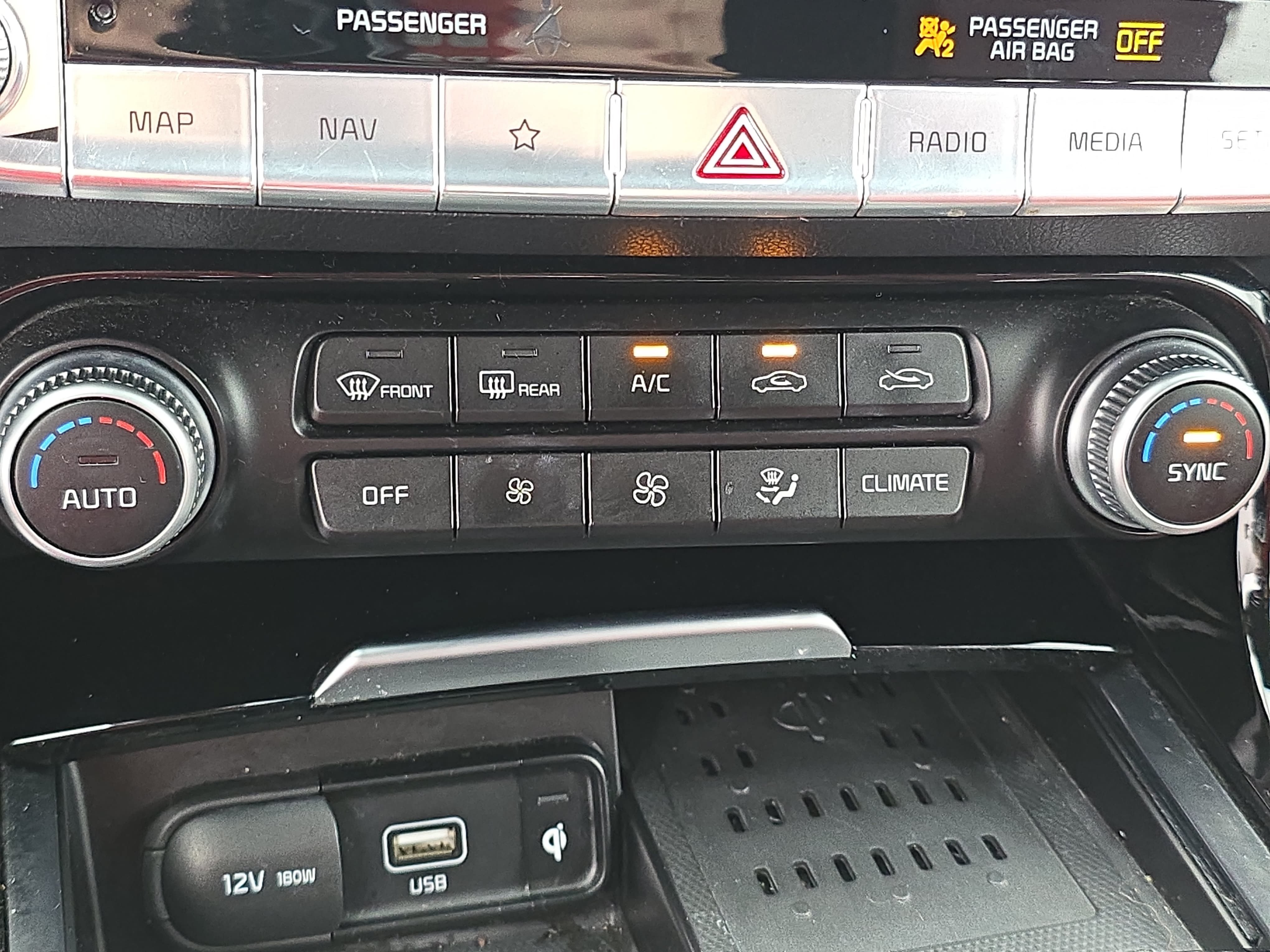 Used 2023 Kia Stinger GT-Line w/ Sun & Sound Package RWD image 23