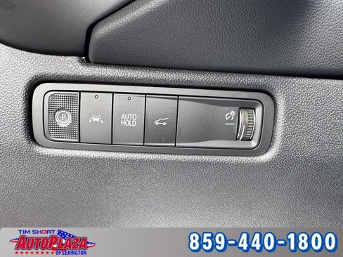 Used 2025 Chevrolet Equinox EV RS FWD image 25