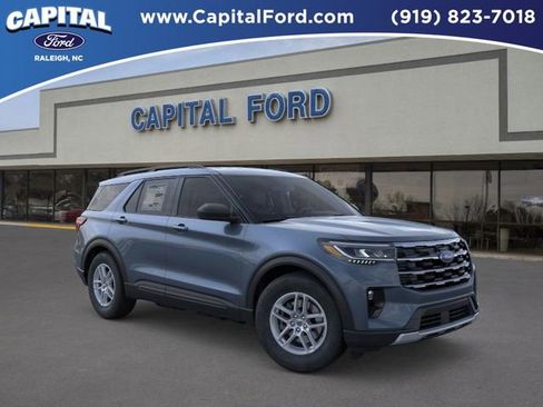 New 2026 Ford Explorer Active w/ Active Comfort Package image 7