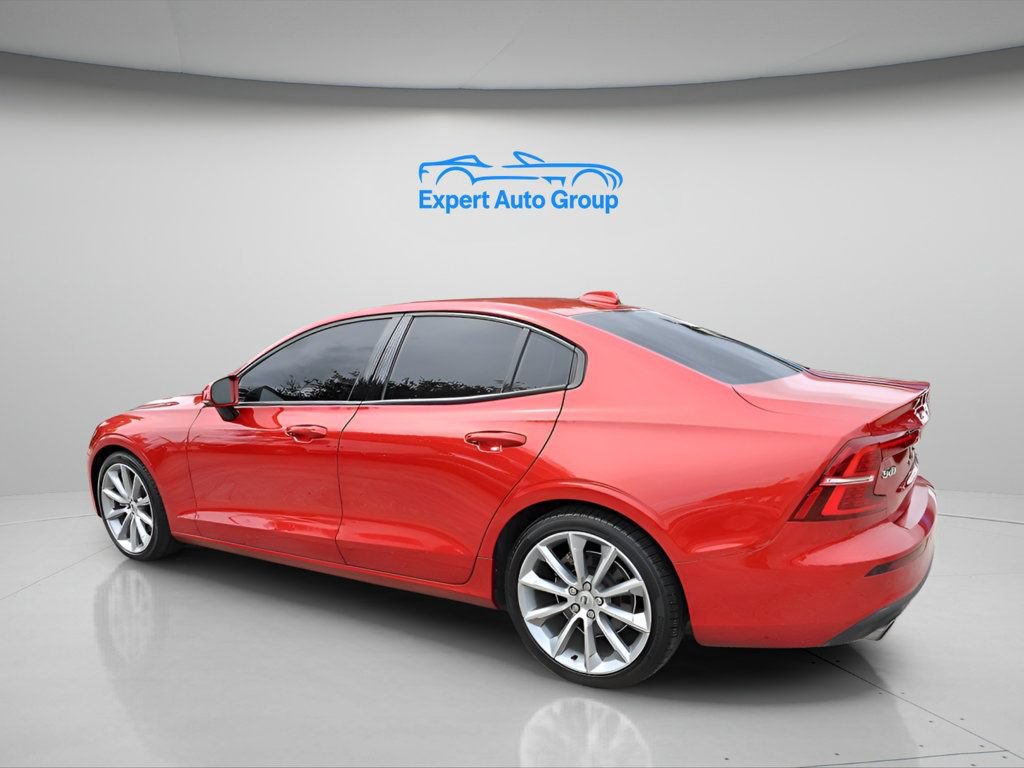 Used 2020 Volvo S60 T5 Momentum FWD image 6