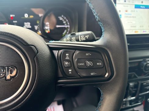 Used 2024 Jeep Wrangler Unlimited Rubicon 4xe image 19