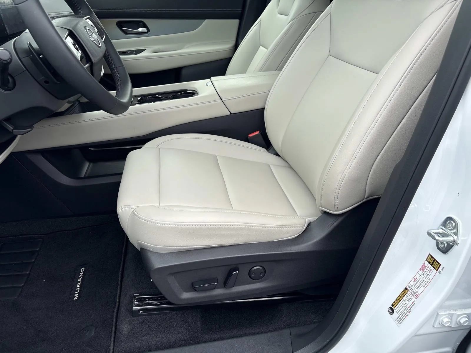 Used 2025 Nissan Murano SL AWD/4WD image 31
