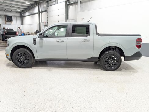 Used 2024 Ford Maverick Lariat w/ Black Appearance Package image 6