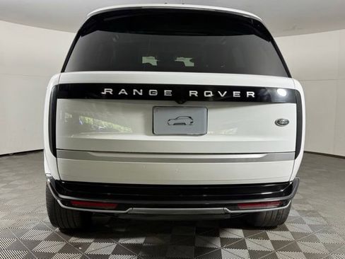 Used 2023 Land Rover Range Rover Autobiography AWD/4WD image 7