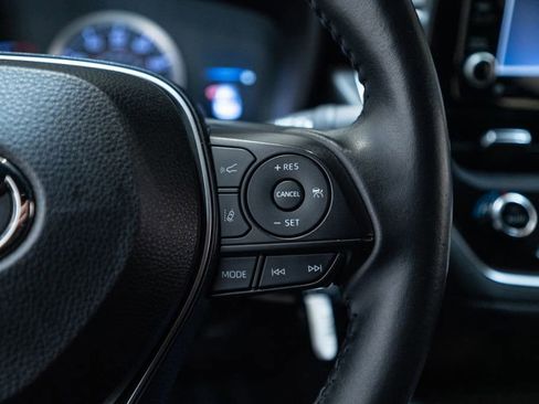 Used 2022 Toyota Corolla SE image 19