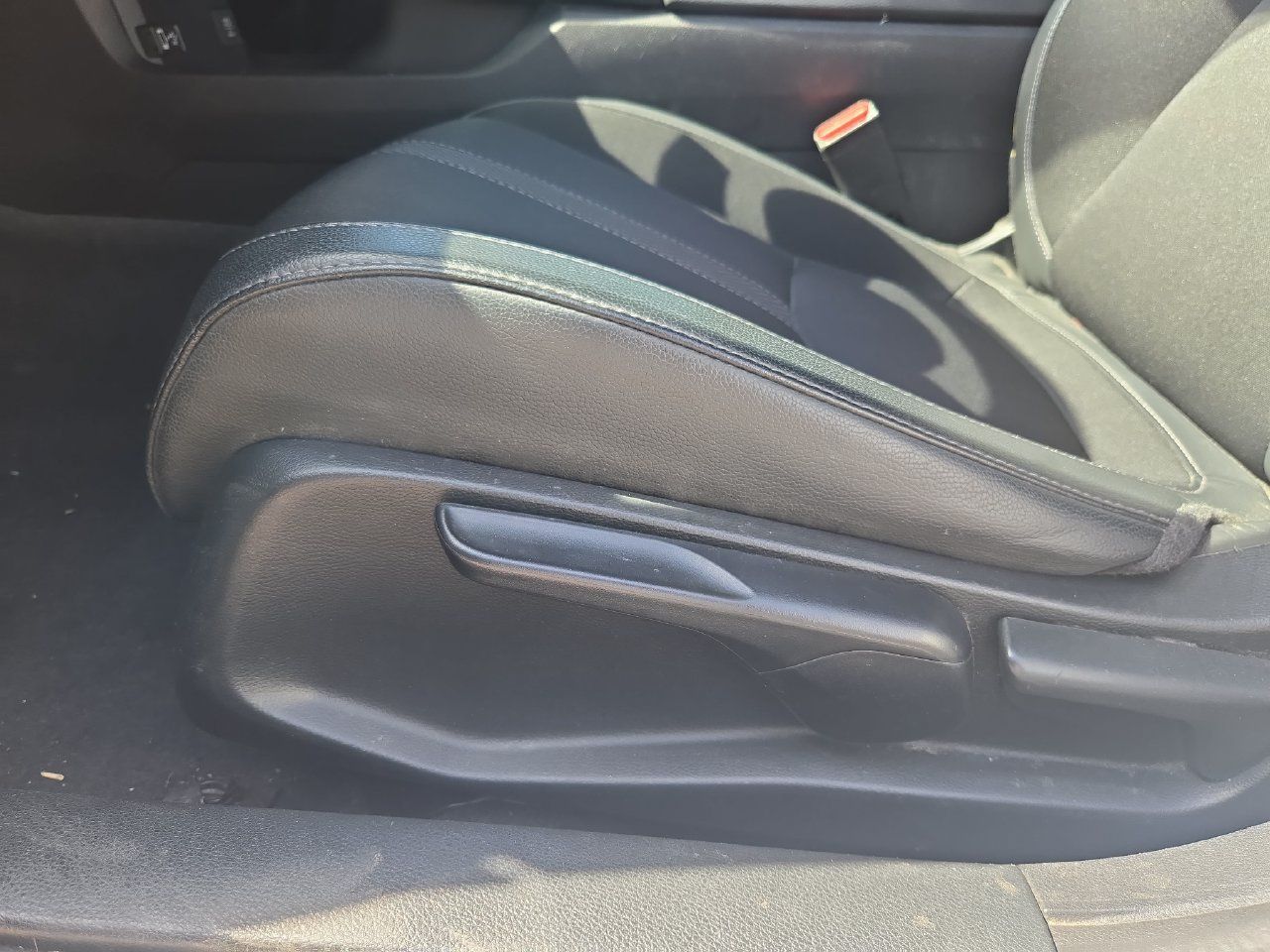 Used 2021 Honda Civic Sport image 12