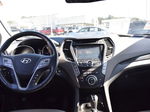 Used 2016 Hyundai Santa Fe Limited w/ Option Group 04 image 35