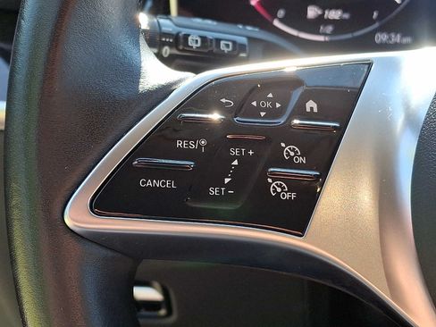 Certified 2025 Mercedes-Benz GLC 350e 4MATIC image 16