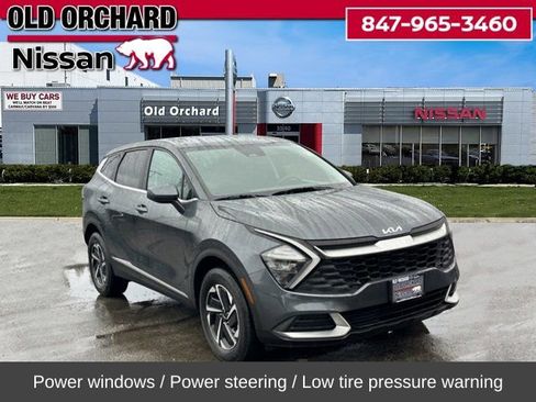 Used 2023 Kia Sportage LX image 5