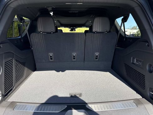 New 2026 Chevrolet Suburban RST w/ Comfort Package image 34