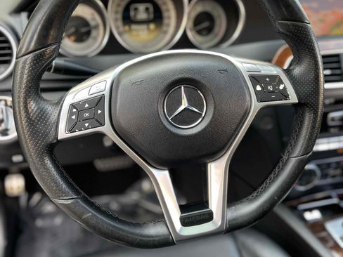 Used 2012 Mercedes-Benz C 250 Sedan image 5