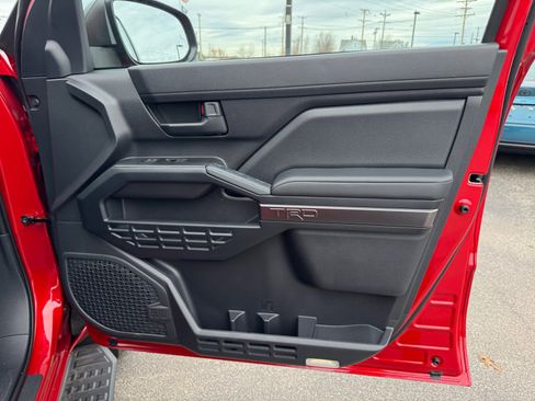 New 2025 Toyota 4Runner TRD Off-Road Premium image 29