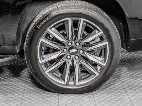 Used 2022 Cadillac Escalade ESV Sport Platinum AWD/4WD image 37