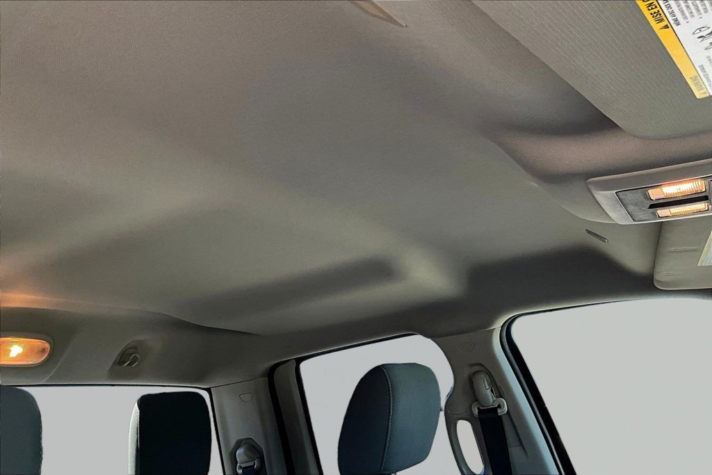 Used 2017 RAM 1500 Express RWD image 29