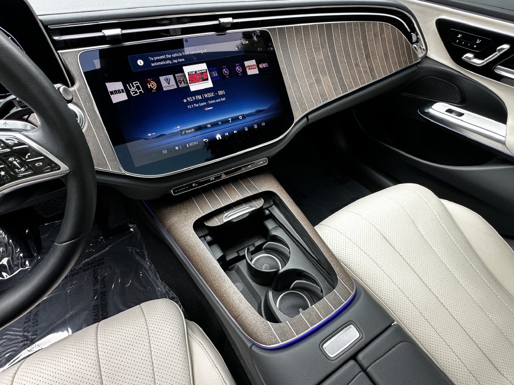 Certified 2025 Mercedes-Benz E 450 4MATIC Sedan w/ Winter Package image 31
