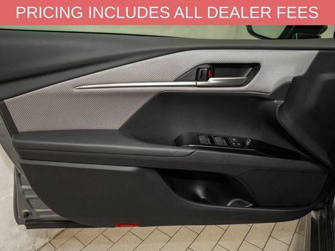 Used 2026 Toyota Camry SE w/ Convenience Package FWD image 11