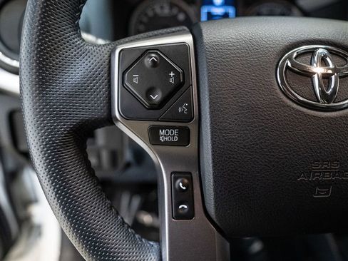 Used 2018 Toyota Tacoma SR5 image 25