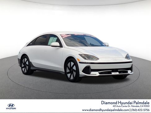 Used 2025 Hyundai Ioniq 6 SE image 1