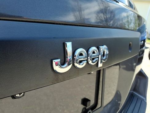 Used 2016 Jeep Compass Sport FWD image 29
