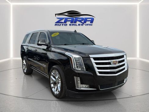 Used 2017 Cadillac Escalade Platinum AWD/4WD image 9