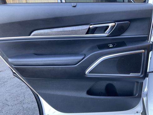 Used 2020 Kia Telluride SX image 40