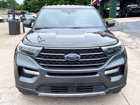 Used 2020 Ford Explorer XLT w/ Equipment Group 202A RWD image 7