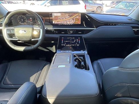 Certified 2025 INFINITI QX80 Pure image 20