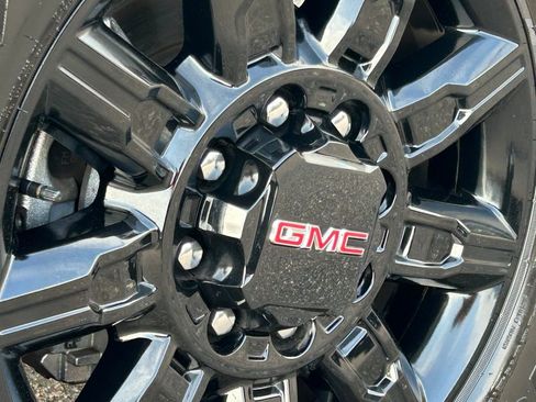 Used 2025 GMC Sierra 2500 AT4 w/ AT4 Premium Plus Package AWD/4WD image 53