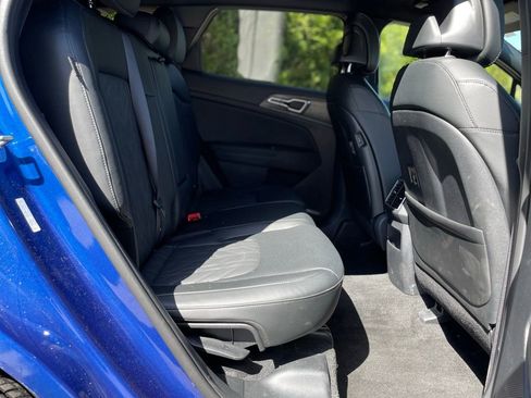 Used 2025 Kia Sportage X-Line image 21