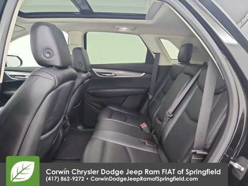 Used 2017 Cadillac XT5 Luxury w/ Driver Awareness Package image 32