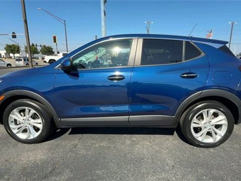 Used 2023 Buick Encore GX Preferred w/ Cold Weather Comfort Package image 5