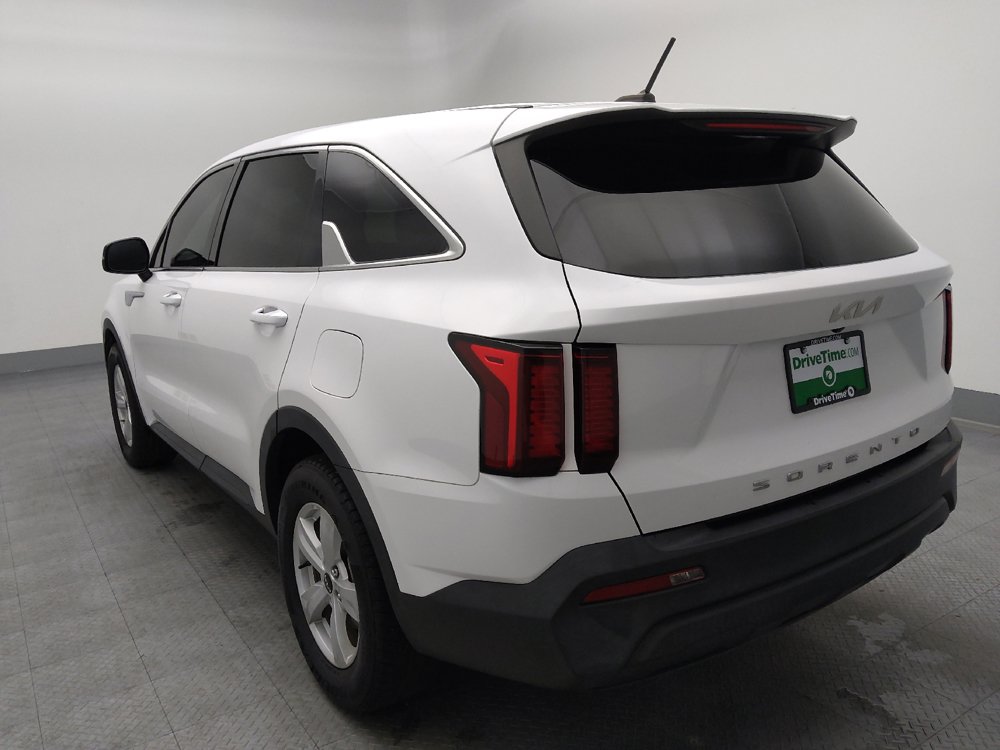 Used 2022 Kia Sorento LX FWD image 6