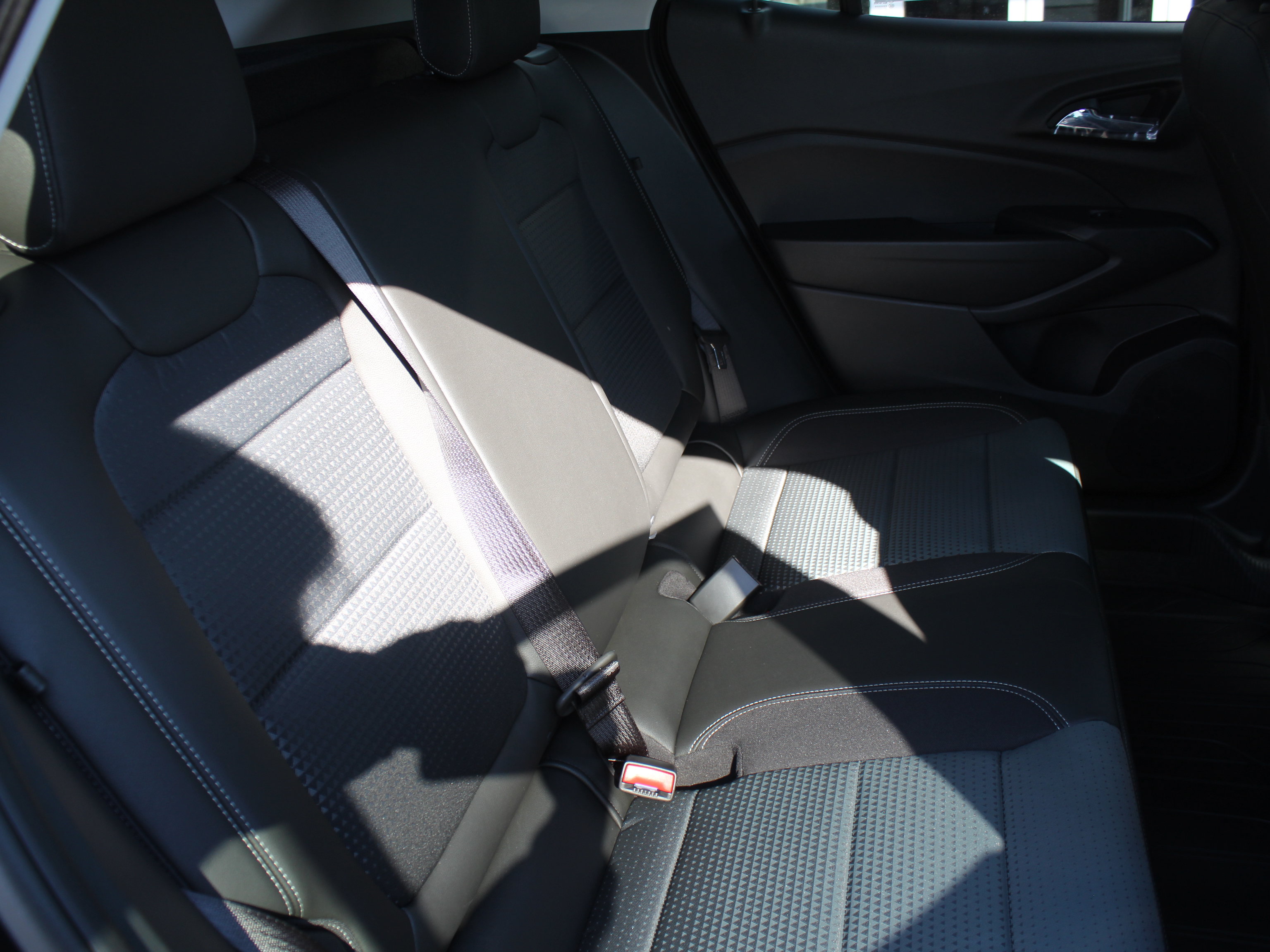 New 2026 Chevrolet Trax LT FWD image 19