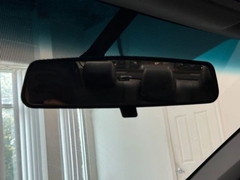 Used 2017 Toyota Camry SE image 36