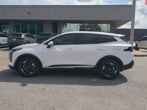 New 2026 Kia Sportage EX FWD image 7