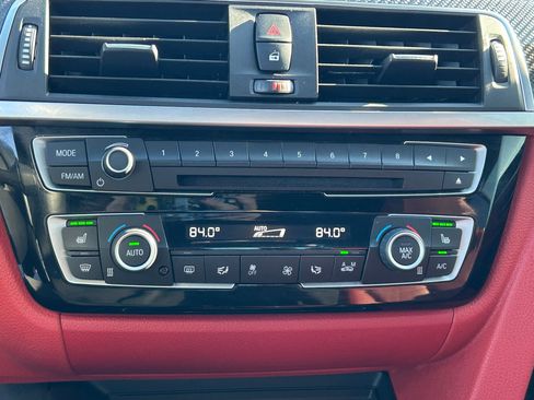 Used 2020 BMW 440i xDrive Convertible w/ M Sport Package image 23