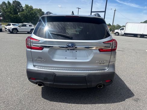 Used 2023 Subaru Ascent Limited w/ Technology Package AWD/4WD image 7