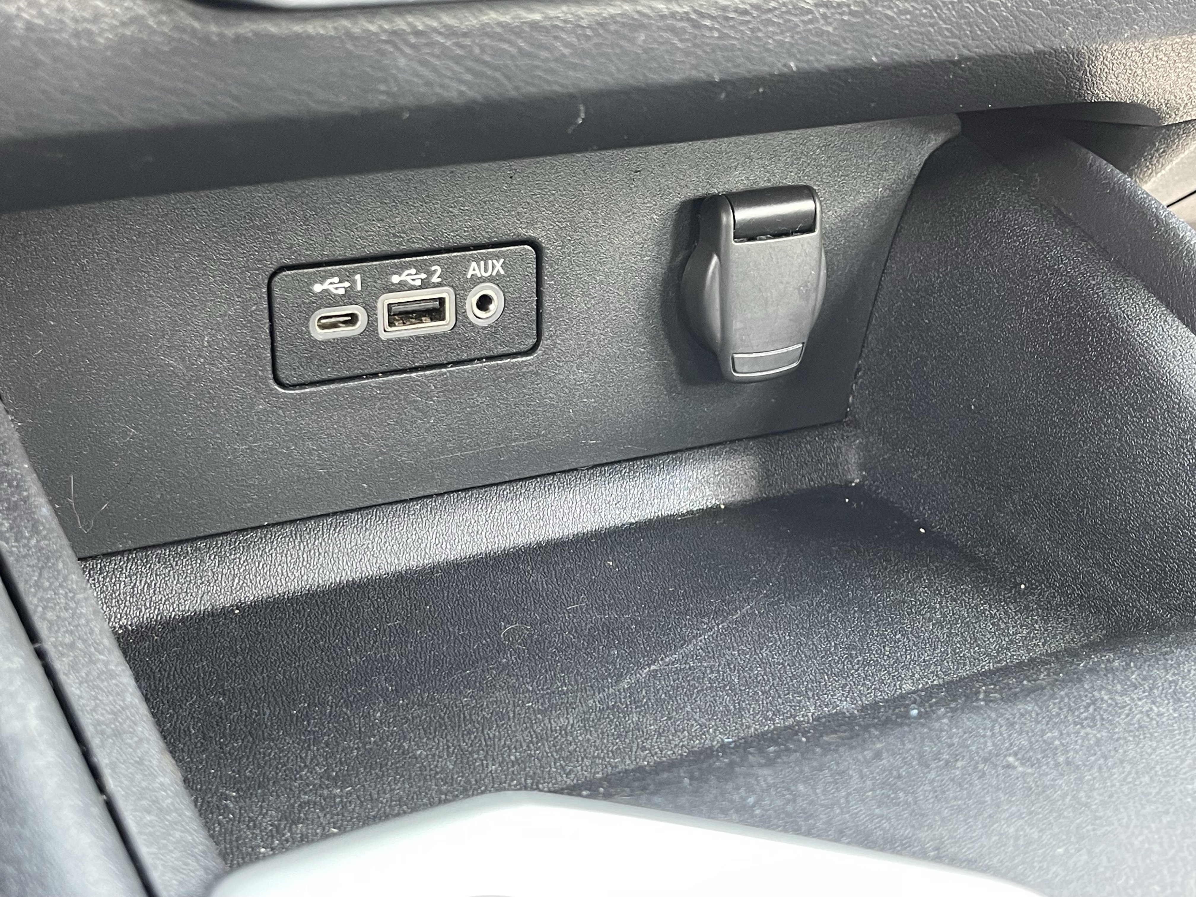 Used 2022 Nissan Altima 2.5 SV FWD image 27