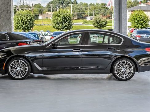 Used 2017 BMW 540i RWD image 57