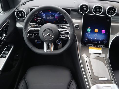 New 2025 Mercedes-Benz GLC 43 AMG 4MATIC image 11