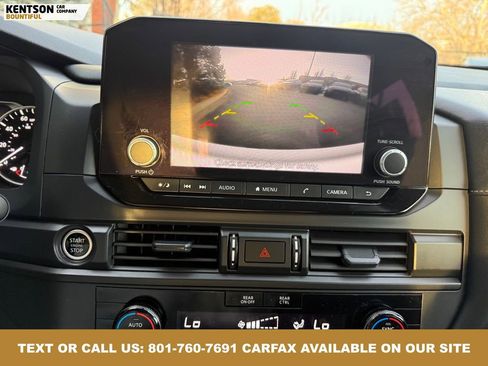 Used 2024 Nissan Pathfinder S image 20