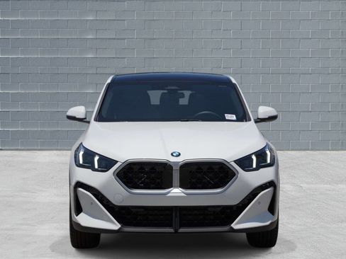 New 2026 BMW X2 xDrive28i w/ Convenience Package AWD/4WD image 2
