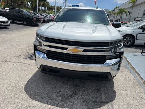 Used 2019 Chevrolet Silverado 1500 LT w/ All-Star Edition RWD image 2