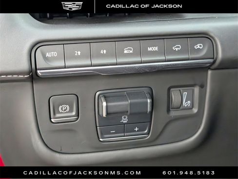 Used 2023 Cadillac Escalade ESV Sport Platinum image 25