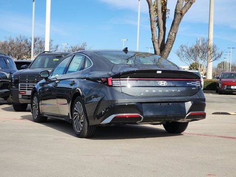 New 2026 Hyundai Sonata Limited image 3