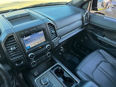 Certified 2019 Ford Expedition Limited w/ Equipment Group 302A AWD/4WD image 33