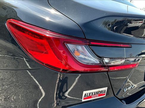 Used 2025 Toyota Camry LE image 27