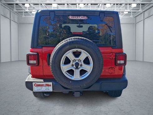 Certified 2021 Jeep Wrangler Unlimited Sport image 4